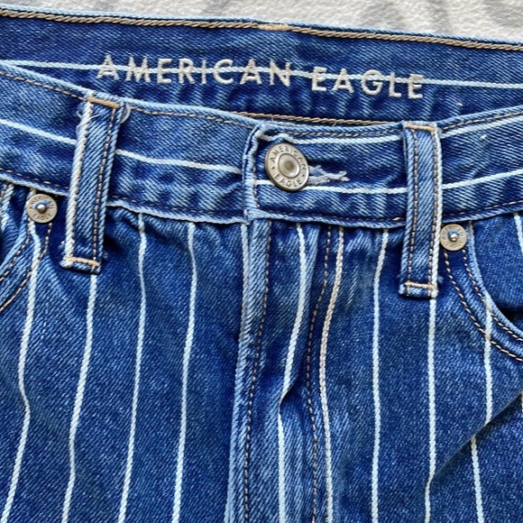 American Eagle Striped Mom Jeans - Picture 3 of 6